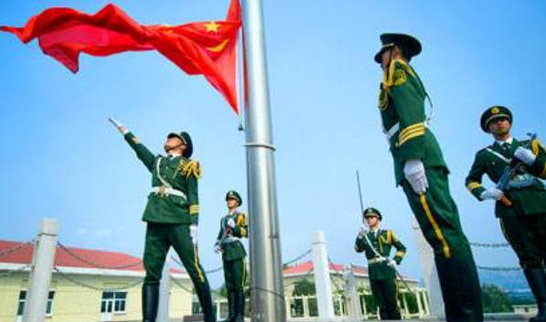 2019北京天安门升国旗时间几点开始