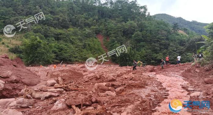 云南墨江山体滑坡冲垮房屋 1户遭埋1人死亡3人失联