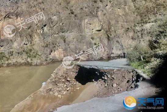 滑坡阻断金沙江洪水破坏铁索桥 应急管理部调拨物资驰援