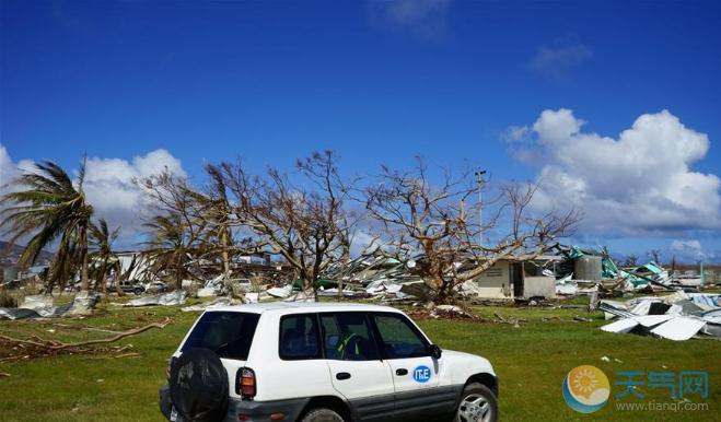 实拍遭台风玉兔袭击后的塞班岛 130人受伤交通电力中断