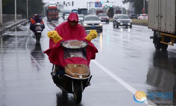 江西今迎大范围温降雨 南昌全市气温跌至12℃