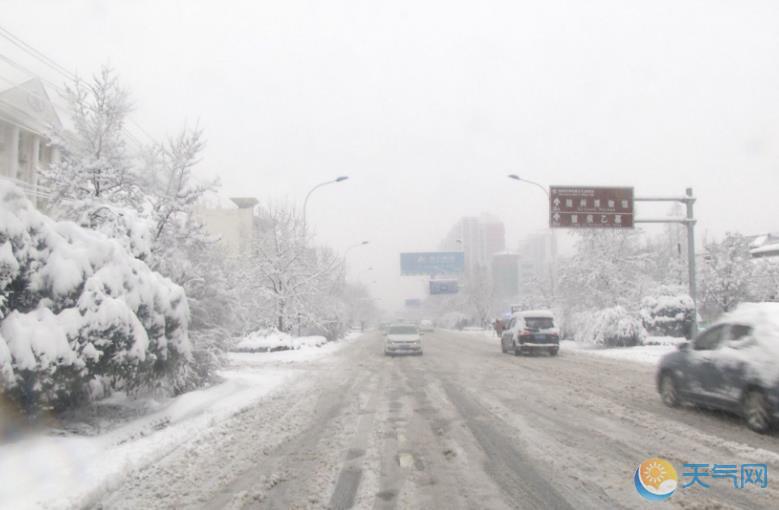 下半年首个暴雪蓝色预警：黑龙江吉林新疆积雪10厘米以上