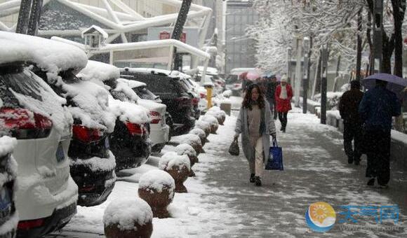 新疆大范围降温降雪 今日乌鲁木齐气温仅0℃