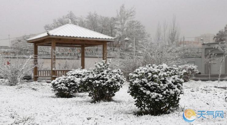 冷空气攻入中国东部 华南江南阴雨连绵高原以东降雪
