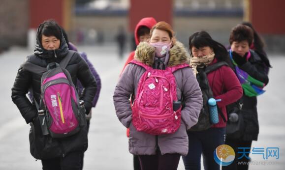 北京气温降至-6.4℃创新低 山区有零星小雪
