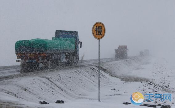 受雨雪天气 郑州公交“共享雨伞”上线