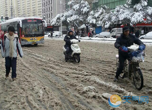 下雪天骑车注意事项有哪些 下雪天骑电动车自行车安全须知