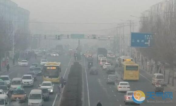 受重污染天气影响 哈尔滨实施机动车限行措施