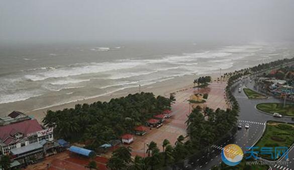 越南大雨引发洪灾 13人丧生1人失踪