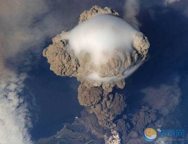 火山爆发的原因是什么 火山爆发是怎么形成的