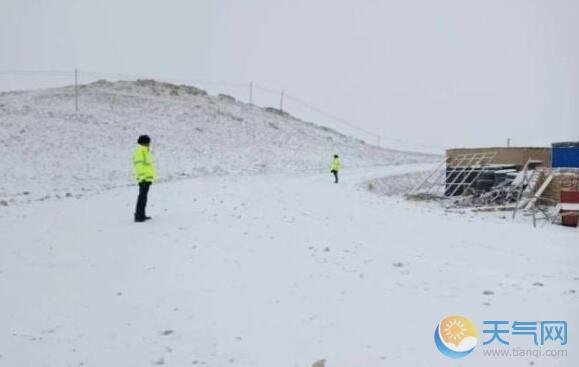 西藏多地出现结冰现象 境内多条高速临时管制