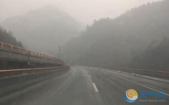安徽省高速公路预报 12月25日实时路况查询