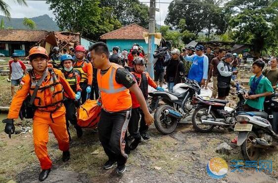 印尼海啸遇难者人数增至373人 未来可能海水涨潮