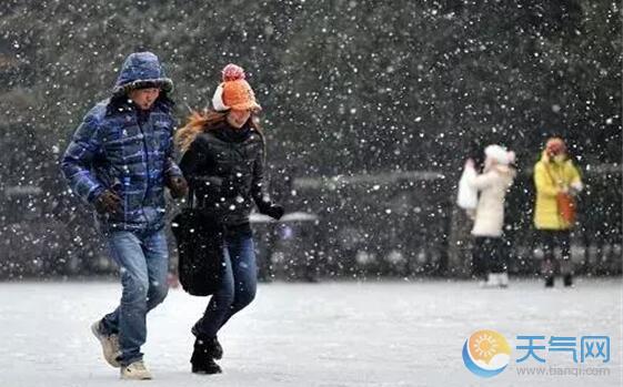 安徽大范围降温降雪 省会合肥气温下降至2℃