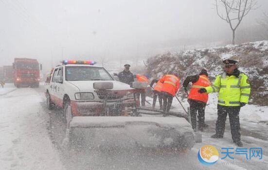 低温雨雪致道路结冰 今早湖北多条高速暂闭