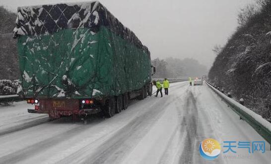 受雨雪天气影响 今晨合肥绕城高速全线封闭