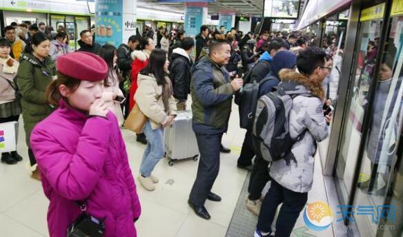 元旦武汉高铁发送旅客225万人 同往年比增长8%