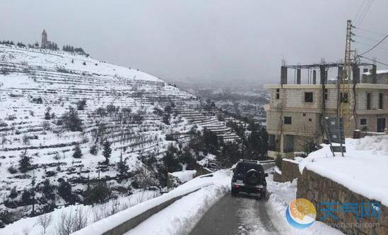 黎巴嫩遭遇暴风雨雪天气 全国中小学停课一天