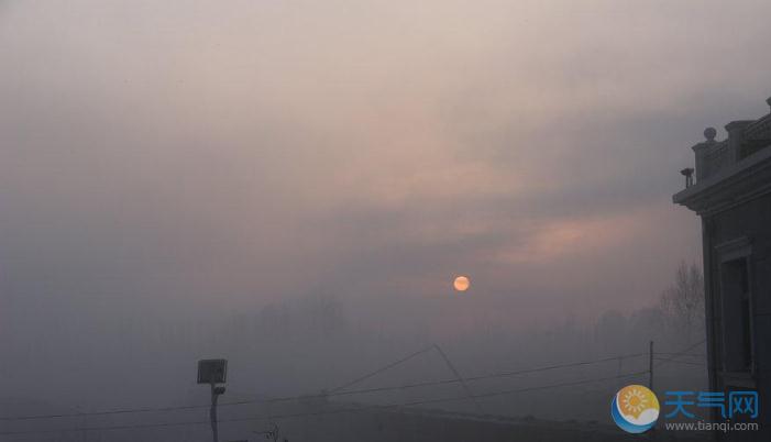大雾黄色预警：陕西湖南安徽等10省现能见度低于200米浓雾