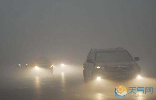 镇江发布大雾红色预警 市内多条路段特级管制