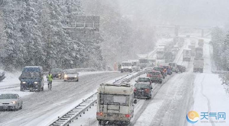 欧洲多国遇暴雪降至-17℃ 120架航班取消26人死亡
