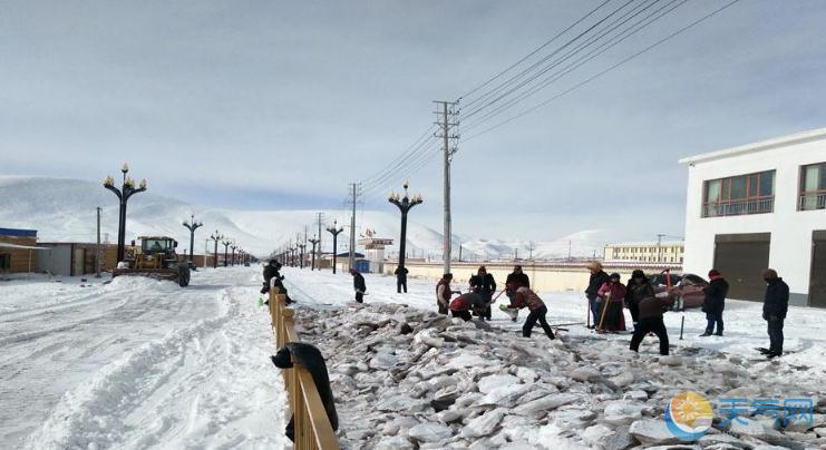 青海曲麻莱县5小时暴雪 积雪10厘米气温降至-20