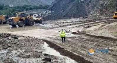 汶川泥石流阿坝州境内多条道路交通管制 官方4措施救援