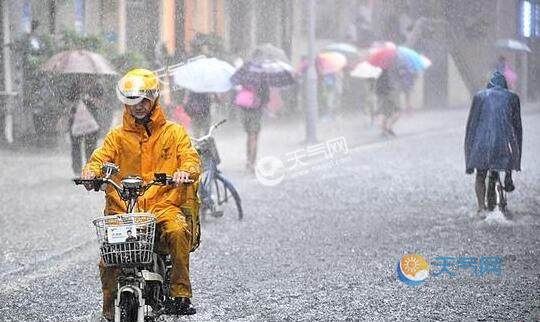 浙江北部出现有阵雨或雷雨 局地气温在33℃以上