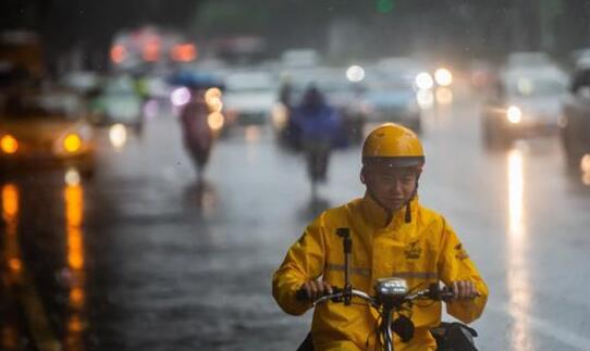 本周广东仍有雷阵雨天气 各地气温均在30℃以上