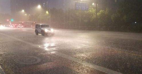 浙江本周晴天为主浙南今有小雨 最高温30℃昼夜温差扩大