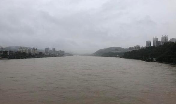 陕西渭南启动渭河Ⅳ级应急响应 预计洪水17日晚汇入黄河