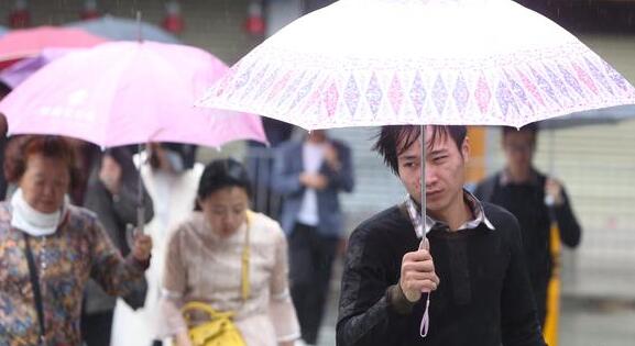 冷空气携雨水造访山西 今日太原气温最高仅25℃