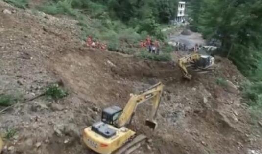 山西省临吉高速发生山体滑坡 目前该路段已管制