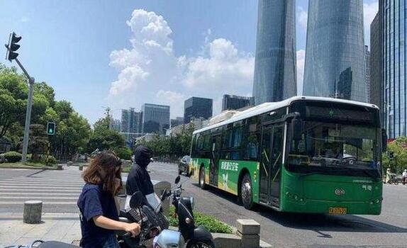 今年国庆南昌发送旅客1003万人 本周全市阴天多云为主