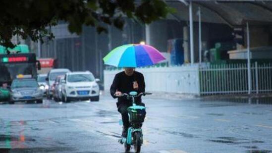 广东大部地区阴天有阵雨 局地气温仅30℃出头