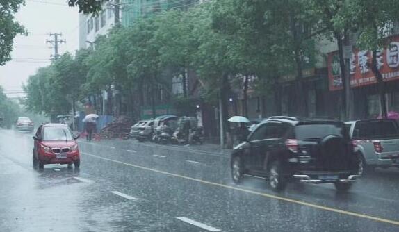 未来三天湖南雨水不止 今日长沙气温跌至23℃