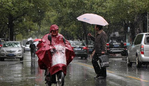 强冷空气对中国造成持续影响 雨雪大风和降温全部来袭