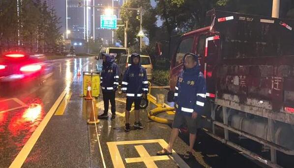 今日湖北迎来久违的雨水 省会武汉局地气温仅20℃出头