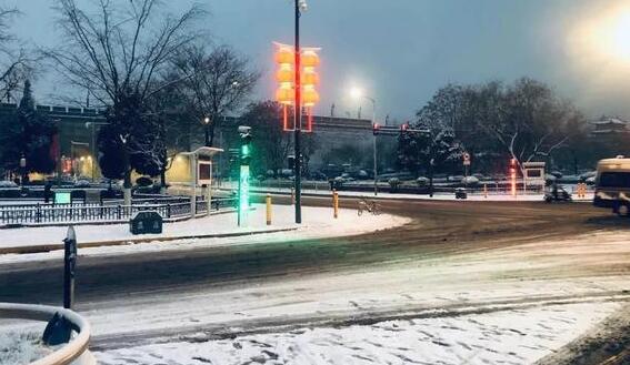 今日霜降陕西多地降雪 西安气温最高跌至11℃