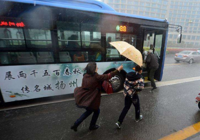 江苏今明多云为主 冷空气影响下各地降温显著