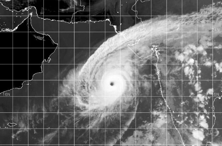 17级阿拉伯台风基亚尔未来走向公布！印度：你不要过来啊！