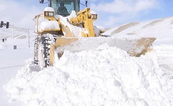 本周西藏多地有小到中雪 气象部门提醒防范道路结冰