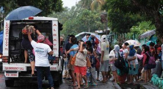 台风“北冕”携暴雨登陆菲律宾 目前已造成11人死亡