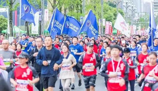 重庆国际半程马拉松赛7日开跑 这些路段统统交通管制