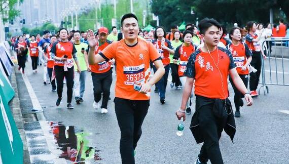 重庆国际半程马拉松赛7日开跑 这些路段统统交通管制