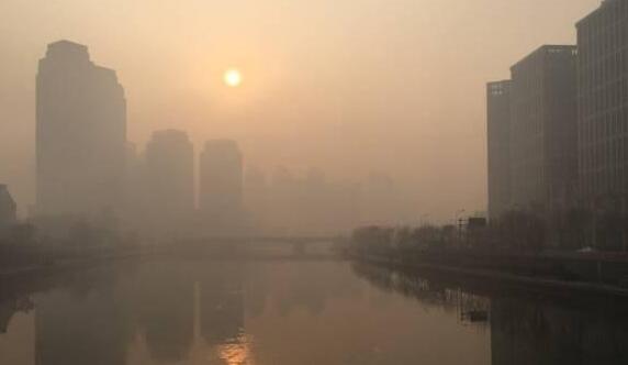 天津今日轻到中度霾天气 明起有新冷空气来驱霾