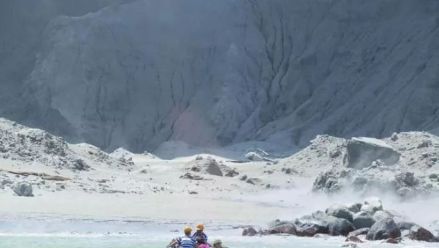 新西兰火山喷发最新消息 确认至少5死或有中国人失联