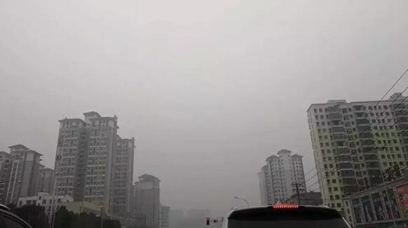 未来三天湖北雾霾围城 大部最高气温在15-18℃之间