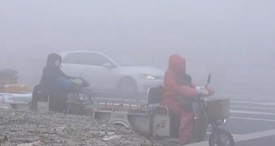 受大雾天气影响 济南济阳长途汽车暂时停运