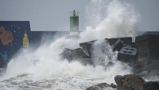 西班牙等多国遭遇风暴袭击 9人死亡11万户家庭断电